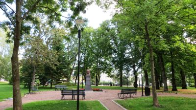 Stadsparken i Borgå har fått modern led-belysning
