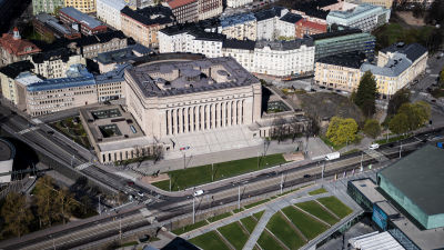 Flygfotografi av riksdagshuset maj 2020.