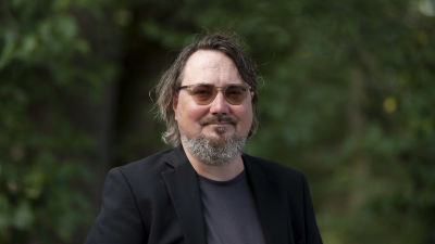 Suomentaja Janne Salo