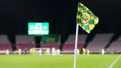 Hörnflagga på Ratina Stadion.