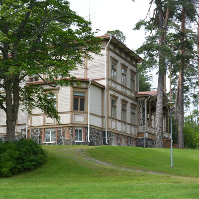 Villa Ormnäs i Ekenäs