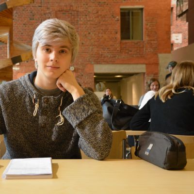 Klasslärarstuderande Alexander Nyman vid Åbo Akademi i Vasa.