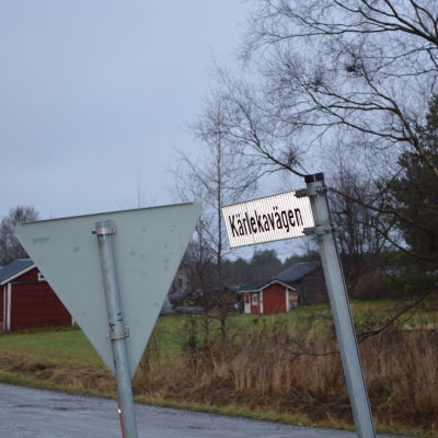 Kärlekavägen, en av 170 vägar som ska finskt namn