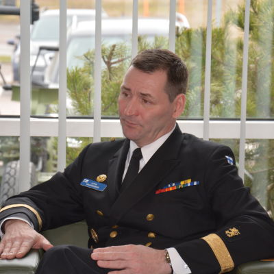 Stabschefen för marinen, amiral Juha Vauhkonen.