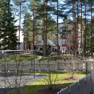 Lekpark på Päivännousevanpolku i Kråkkärret.