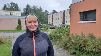 Kvinna utomhus