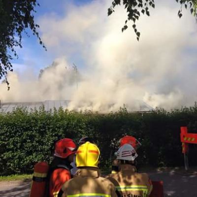 Tulipalopaikan tutkintaan osallistuvat sekä pelastuslaitos että poliisi. Palon syttymissyytä ei aina saada saada varmuudella selville, vaan se jää arvelujen varaan.