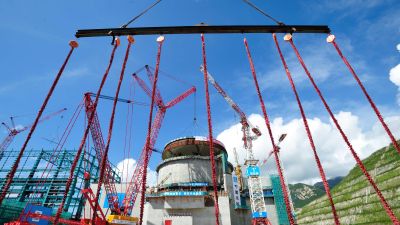 Kärnkraftverket i Taishan under bygget 2012.