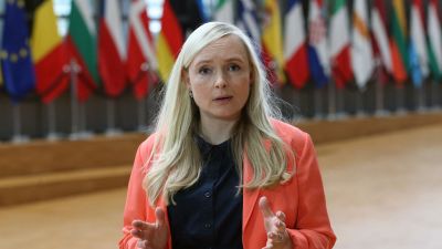 Inrikesminister Maria Ohisalo (Gröna) mötte pressen den 31 augusti 2021 innan EU:s inrikesministrars extrainsatta möte om läget i Afghanistan.
