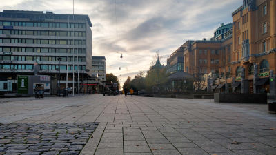 Rewell Center i Vasa sett från gågatan.