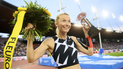 Ansjelika Sidorova efter seger i Diamond League.