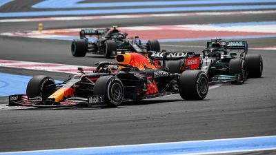 Verstappen, Hamilton och Bottas kör i Frankrike.