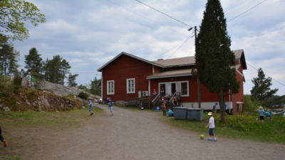 Våno skola är tillfälligt inhyst i Bergvalla föreningshus