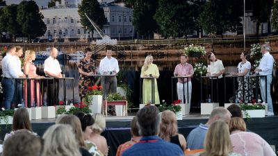 Partiledare debatterar den 13 juli 2021.