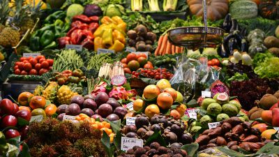 Frukt- och grönsaksmarknad.