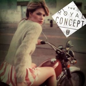 The Royal Concept-yhtyeen EP:n kansi, jossa kuvattuna nainen moottoripyörän selässä. // Kuva: Facebook.com / The Royal Concept