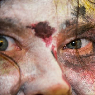 Zombie, elävä kuollut.