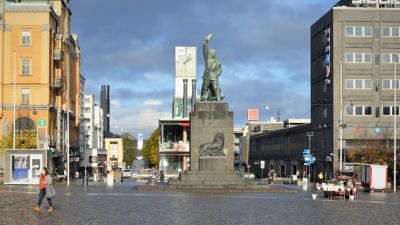 Vasa torg en solig höst dag.
