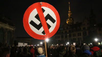 Demonstration mot Pegida i Dresden.