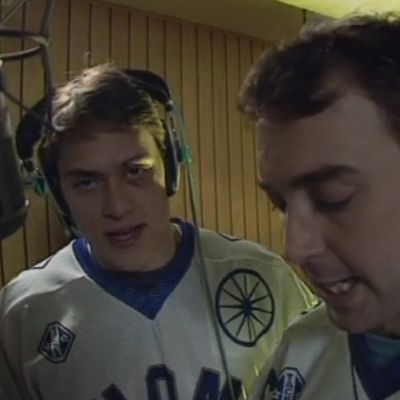 Selänne laulaa