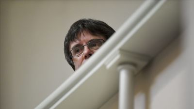 Den här bilden på Puigdemont togs i riksdagshuset i mars 2018, när han besökte Finland.