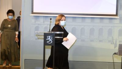 Familje- och omsorgsminister Krista Kiuru.