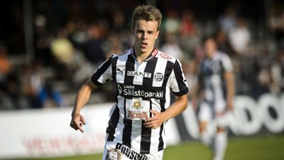 Roope Riski har hittills under sin karriär i Finland endast spelat ligafotboll för TPS.