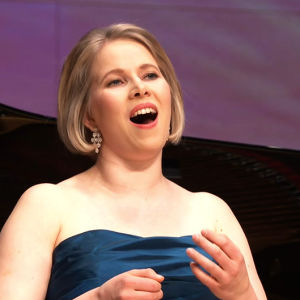 Sopraano Tiina Lönnmark Lappeenrannan laulukilpailujen välierässä 4.1.2016.
