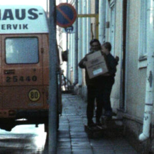 Emmaus hämtar varor, 1980