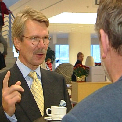 Björn Wahlroos och Claes Andersson, Yle 2002