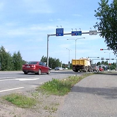 Valtatie 3 ja 18 risteys Laihialla.