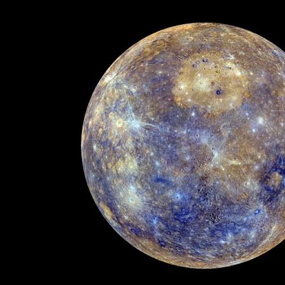 Nasa julkaisi ennennäkemättömän tarkan kuvan Merkurius-planeetasta. Kuva on koostettu tuhansista Messenger-luotaimen ottamista valokuvista.