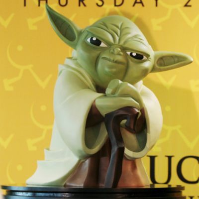 Muovinen Yoda-hahmo.