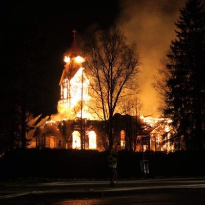 Ylivieskan kirkko palaa 26.3.