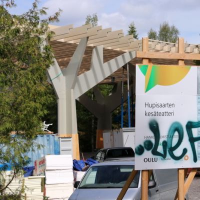 Hupisaarten kesäteatteri työmaa