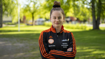 Porträttbild på Krista LIndholm.
