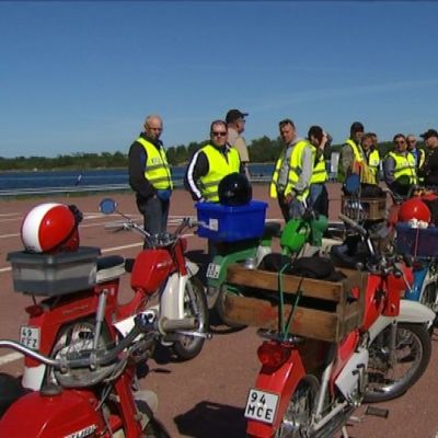 Brändön lauttaranta.