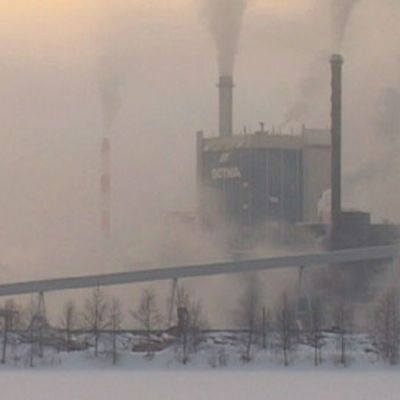 Metsä-Botnia aloittaa yt-neuvottelut myös Kemin tehtaalla.