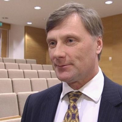 Maa- ja metsätalousministeri Jari Koskinen