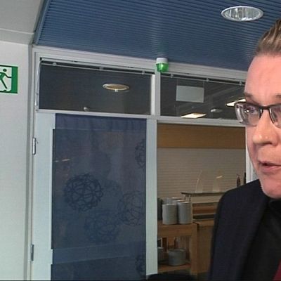 Lapin yliopiston rehtori Mauri Ylä-Kotola.