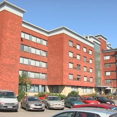 Liinaharjan yli 120-paikkainen vanhainkotikiinteistö on huonossa kunnossa.
