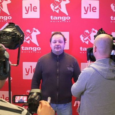 Tommi Nyyssönen sai kunnian aloittaa Jyväskylän tangokarsinnan vuonna 2014.