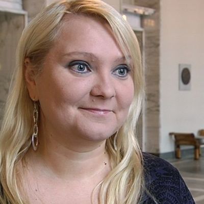 Kansanedustaja Suna Kymäläinen.
