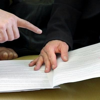 Kuntaliitosten kanssa samanaikaisesti valmistellaan myös kuntalakiuudistusta, valtionosuusuudistusta sekä sosiaali- ja terveysalueuudistusta.