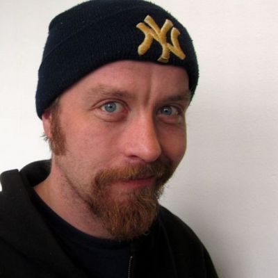 Näyttelijä Jaakko Tohkanen