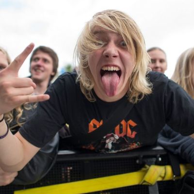 AC/DC faneja.