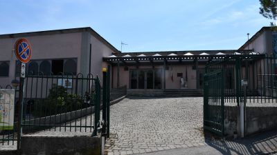 En skola i staden Fabriano som från nästa vecka väntas ta emot sin del av landets över 8 miljoner skolbarn.