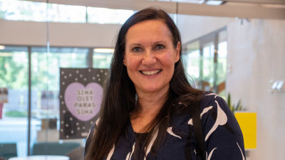 Jaana Viljakainen i Vårberga skolas matsal.