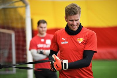 Tomi Maanoja på fotbollsträning med VJS.