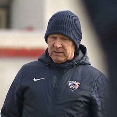 FC Interin päävalmentaja Job Dragtsma joukkueen harjoituksissa.